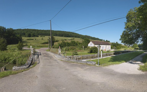 Site d'écluse vu d 'aval. © Région Bourgogne-Franche-Comté, Inventaire du patrimoine