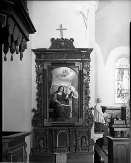 Vue du tableau du retable nord : Education de la Vierge. © Région Bourgogne-Franche-Comté, Inventaire du patrimoine