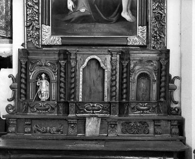 Vue de la prédelle du retable sud. © Région Bourgogne-Franche-Comté, Inventaire du patrimoine