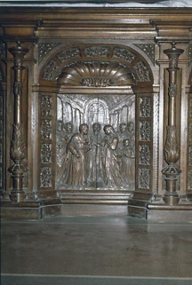 Autel-retable nord : bas-relief du Mariage de la Vierge sur le devant de l'autel. © Région Bourgogne-Franche-Comté, Inventaire du patrimoine