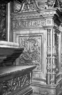 Autel-retable nord : détail d'un panneau. © Région Bourgogne-Franche-Comté, Inventaire du patrimoine