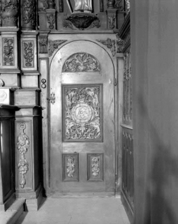 Détail : colonnes du retable. © Région Bourgogne-Franche-Comté, Inventaire du patrimoine