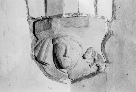 Culot (tête). © Région Bourgogne-Franche-Comté, Inventaire du patrimoine