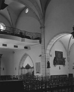 Intérieur : élévation gauche de la première travée de la nef . © Région Bourgogne-Franche-Comté, Inventaire du patrimoine
