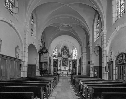 Intérieur : nef et choeur. © Région Bourgogne-Franche-Comté, Inventaire du patrimoine