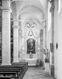Vue d'ensemble de l'autel-retable latéral gauche. © Région Bourgogne-Franche-Comté, Inventaire du patrimoine