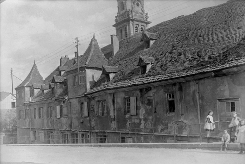 Façade extérieure nord [Université], fin 19e ou début 20e siècle. © Région Bourgogne-Franche-Comté, Inventaire du patrimoine