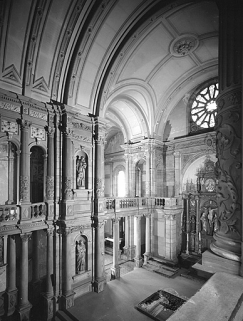 Elévation gauche du choeur liturgique. © Région Bourgogne-Franche-Comté, Inventaire du patrimoine