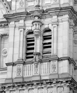 Deuxième niveau de la tour nord. © Région Bourgogne-Franche-Comté, Inventaire du patrimoine