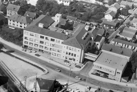 L'usine 1 vue du sud [détail d'une vue aérienne]. © Région Bourgogne-Franche-Comté, Inventaire du patrimoine