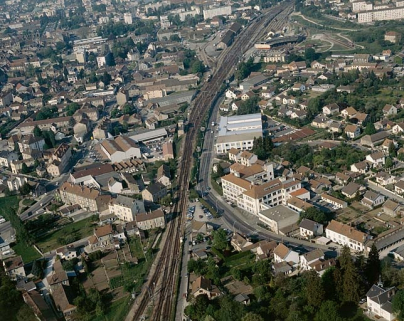 Vue aérienne des usines 1 et 2, depuis le sud. © Région Bourgogne-Franche-Comté, Inventaire du patrimoine