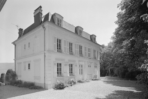 Vue d'ensemble de la demeure. © Région Bourgogne-Franche-Comté, Inventaire du patrimoine