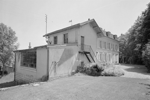 Vue de trois quarts de la face postérieure de l'atelier. © Région Bourgogne-Franche-Comté, Inventaire du patrimoine