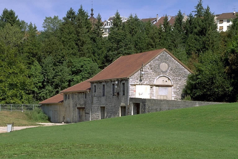 Ateliers de fabrication (galvanisation). © Région Bourgogne-Franche-Comté, Inventaire du patrimoine