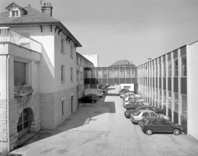 Ateliers de fabrication depuis le sud. © Région Bourgogne-Franche-Comté, Inventaire du patrimoine