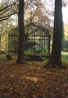 La serre : vue depuis l'est. © Région Bourgogne-Franche-Comté, Inventaire du patrimoine