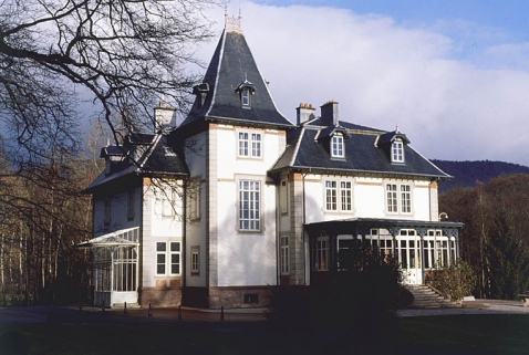 Façades sud du logement patronal. © Région Bourgogne-Franche-Comté, Inventaire du patrimoine