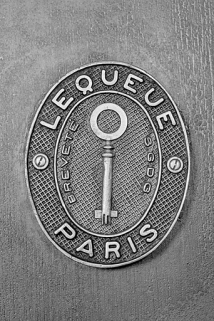 Cache-serrure fermé. © Région Bourgogne-Franche-Comté, Inventaire du patrimoine