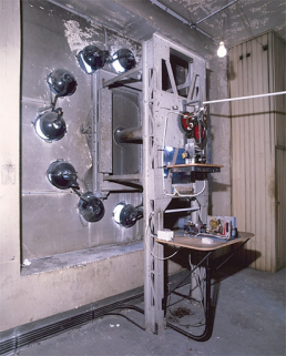 Le mouvement et le cadran, à l'intérieur du bâtiment. © Région Bourgogne-Franche-Comté, Inventaire du patrimoine