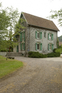 Ancien logement patronal. Vue depuis l'entrée. © Région Bourgogne-Franche-Comté, Inventaire du patrimoine