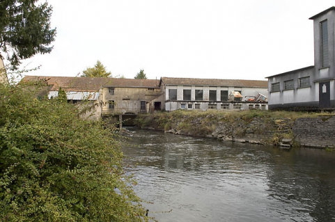 Vue rapprochée depuis le sud. © Région Bourgogne-Franche-Comté, Inventaire du patrimoine
