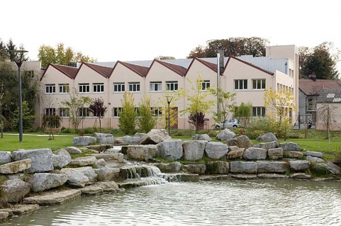 Vue d'ensemble depuis le nord-ouest. © Région Bourgogne-Franche-Comté, Inventaire du patrimoine
