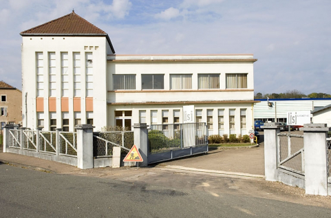 Façade antérieure. Transformateur et bureau. © Région Bourgogne-Franche-Comté, Inventaire du patrimoine