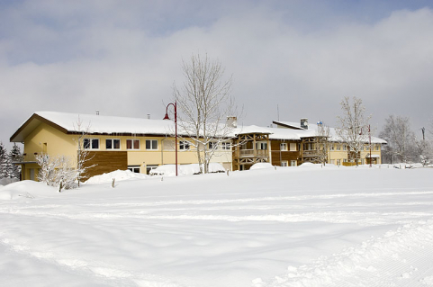 Vue générale de la colonie de vacances de la PEP. © Région Bourgogne-Franche-Comté, Inventaire du patrimoine