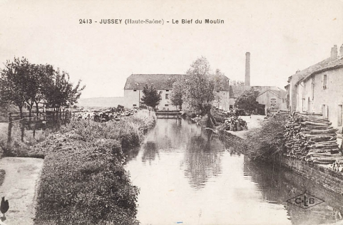 Jussey (Haute-Saône). - Le bief du Moulin. © Région Bourgogne-Franche-Comté, Inventaire du patrimoine