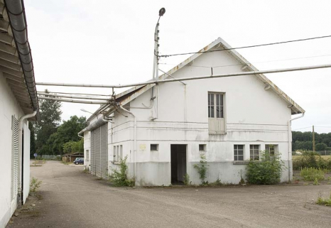 Garage à camions. © Région Bourgogne-Franche-Comté, Inventaire du patrimoine
