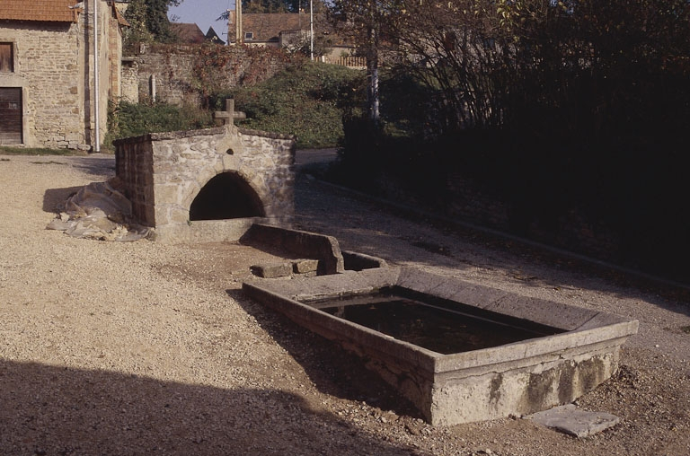  lavoir © Région Bourgogne-Franche-Comté, Inventaire du patrimoine