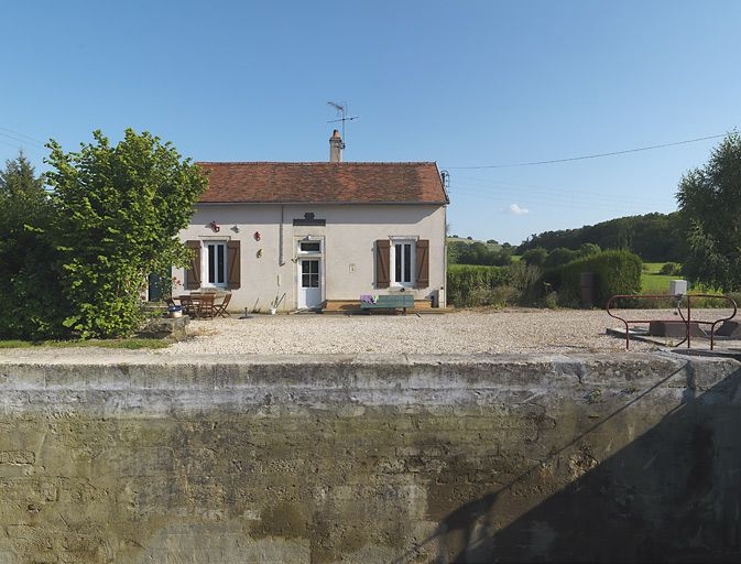 La maison éclusière. © Région Bourgogne-Franche-Comté, Inventaire du patrimoine