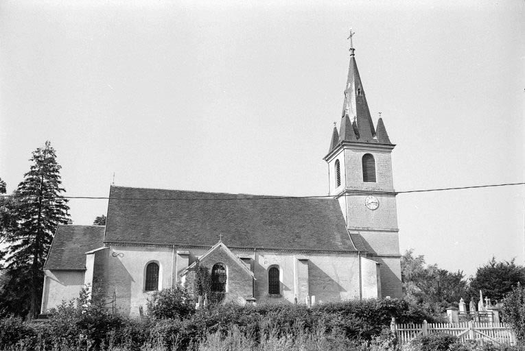Façade latérale gauche. © Région Bourgogne-Franche-Comté, Inventaire du patrimoine