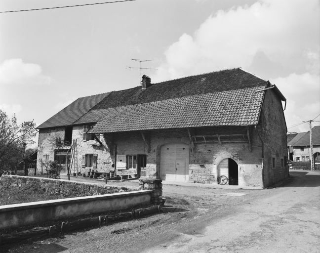 Façade antérieure. © Région Bourgogne-Franche-Comté, Inventaire du patrimoine