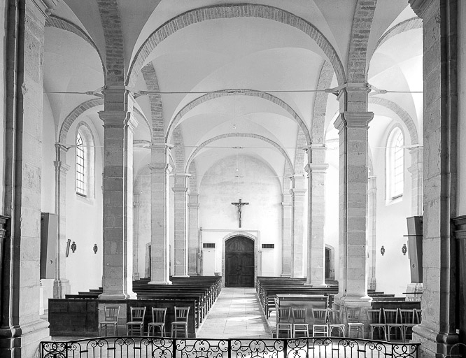 Nef vue depuis le choeur. © Région Bourgogne-Franche-Comté, Inventaire du patrimoine