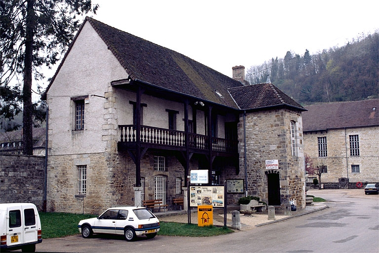  établissement thermal saline © Région Bourgogne-Franche-Comté, Inventaire du patrimoine