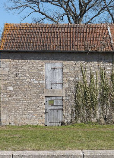 L'annexe de face. © Région Bourgogne-Franche-Comté, Inventaire du patrimoine