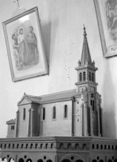 Maquette de l'église. © Région Bourgogne-Franche-Comté, Inventaire du Patrimoine