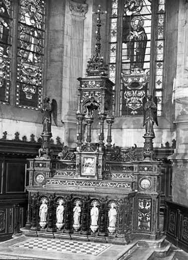 Vue d'ensemble du maître-autel. © Région Bourgogne-Franche-Comté, Inventaire du patrimoine