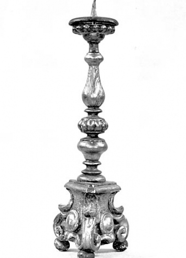 Vue d'un chandelier. © Région Bourgogne-Franche-Comté, Inventaire du patrimoine