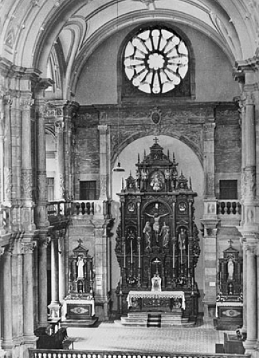 Vue intérieure du choeur de l'église, 1ère moitié 20e siècle. © Région Bourgogne-Franche-Comté, Inventaire du patrimoine