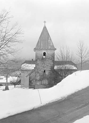 Vue générale de la tour clocher. © Région Bourgogne-Franche-Comté, Inventaire du patrimoine