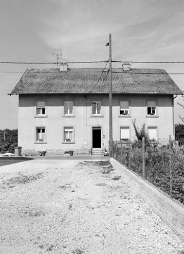 Vue d'ensemble d'un logement ouvrier collectif. © Région Bourgogne-Franche-Comté, Inventaire du patrimoine