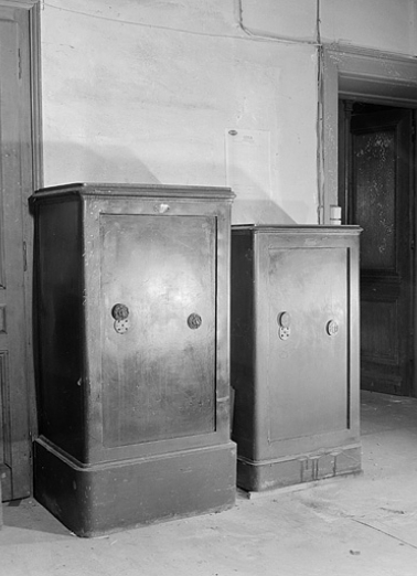 Vue d'ensemble (coffre de droite). © Région Bourgogne-Franche-Comté, Inventaire du patrimoine