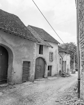 Maisons situées rue de l'Eglise : façades sur rue. © Région Bourgogne-Franche-Comté, Inventaire du patrimoine