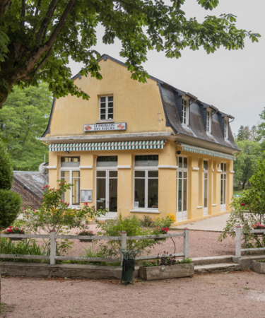 café © Région Bourgogne-Franche-Comté, Inventaire du patrimoine