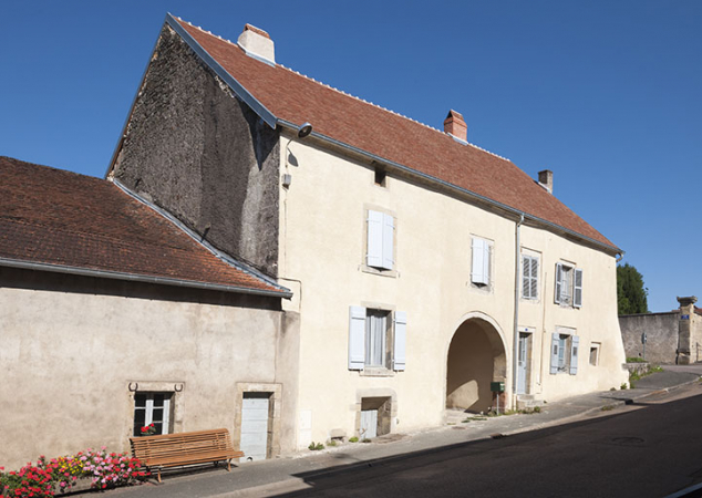 Vue rapprochée depuis la rue du Général Rebillot. © Région Bourgogne-Franche-Comté, Inventaire du patrimoine