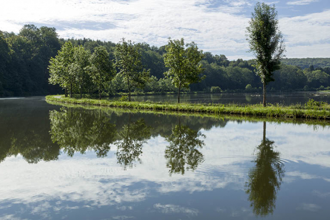 Le canal de l'Est. © Région Bourgogne-Franche-Comté, Inventaire du patrimoine
