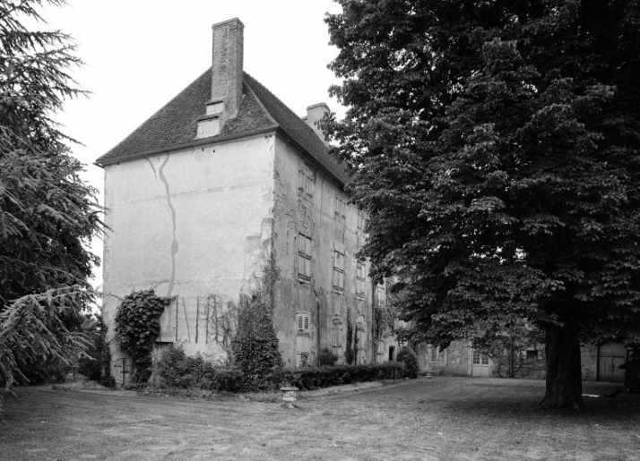  Château © Jean-Luc Duthu / Région Bourgogne-Franche-Comté, Inventaire du patrimoine - 1996