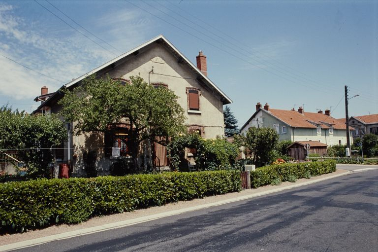 cité ouvrière © Jean-Luc Duthu / Région Bourgogne-Franche-Comté, Inventaire du patrimoine - 2000